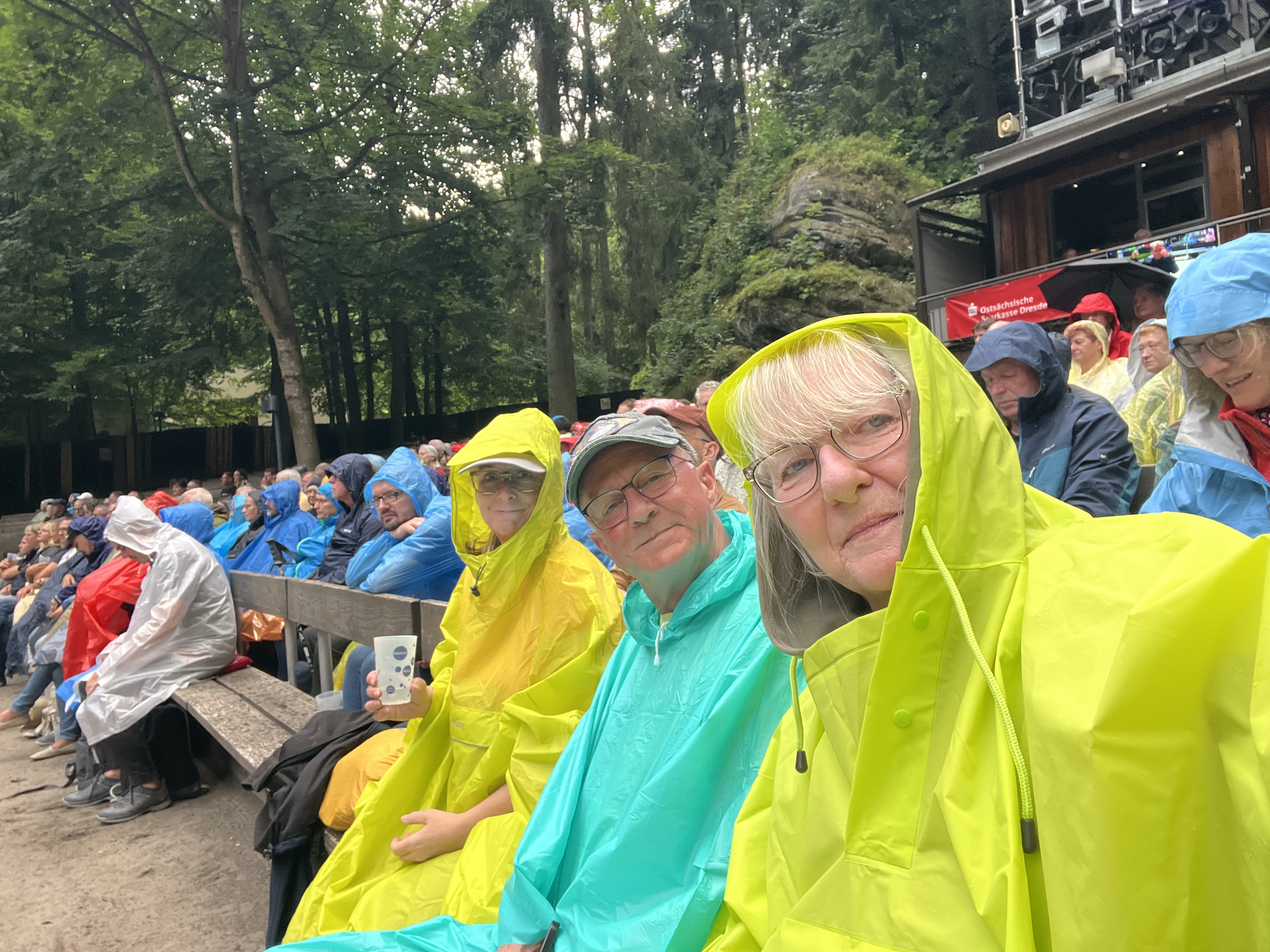 Na klar gab es auch Regen Na klar gab es auch Regen